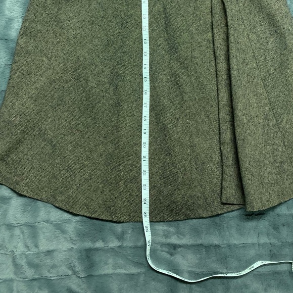 Perfect Fall/Winter Skirt - Picture 2 of 6